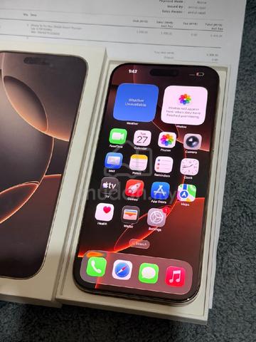 iPhone 16 Pro Max 256gb  - photo 2 of 3