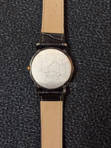 Vintage Citizen Quartz Watch - photo 2 of 3