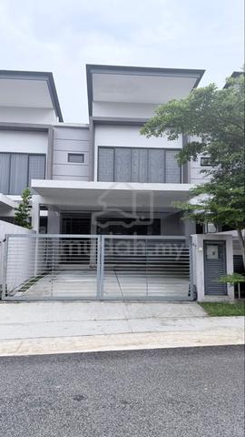 (Below Market) 2 Storey House Kajang East Precinct 2 Semenyih 1