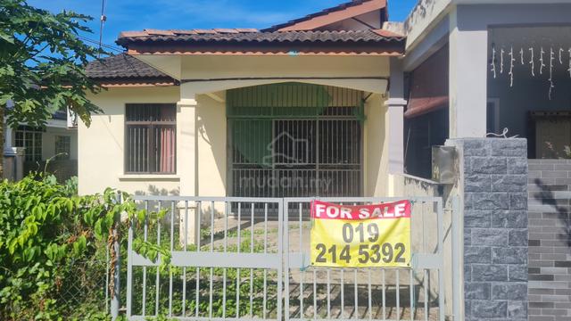 Single storey semi D 1