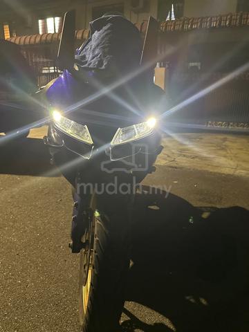 r15v3  - photo 5 of 10