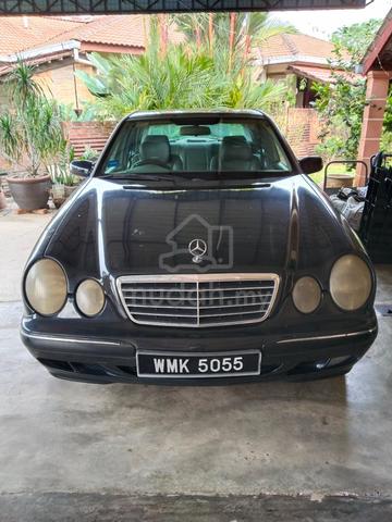 Mercedes Benz E200K ELEGANCE - 1