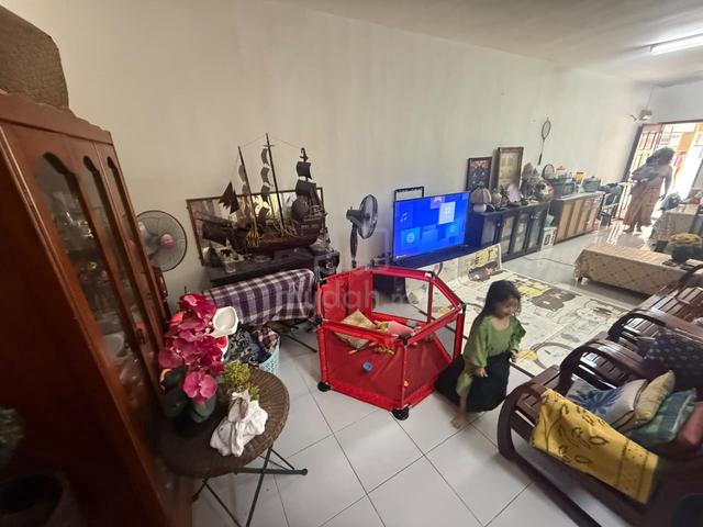 AMANSIARA TOWNHOUSE Selayang, Actual, Well Keep, G FLOOR, Low Deposit 1