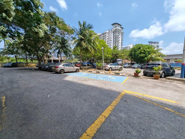 Straits View Villas 5