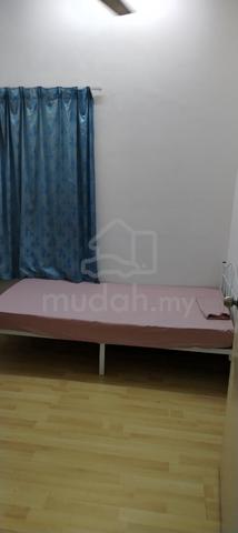 Spacious Single Room, Female, Putra Suria Resident, 2min Cheras LRT 1
