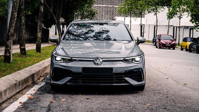 Volkswagen GOLF 2.0 GTI MK8 FL S.RIM L.SEAT 2024 - 3
