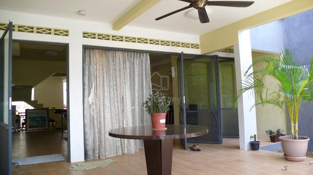 Jalan Puteri 12, Double Storey Terrace House, Bandar Puteri 1