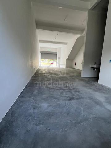 Ground Floor Brand New Shop Lot Sanctuary Row Alma Sactuary 1