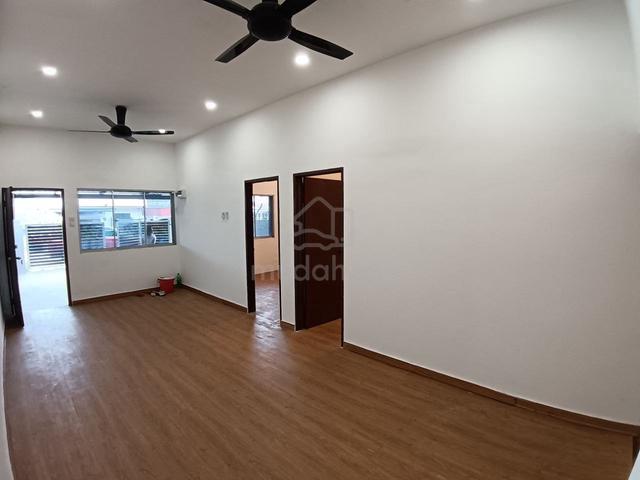 Rmh Teres Cantik Siap RENO Penuh Dekat Klg Mall @Tmn Lian Seng(Kluang) 1
