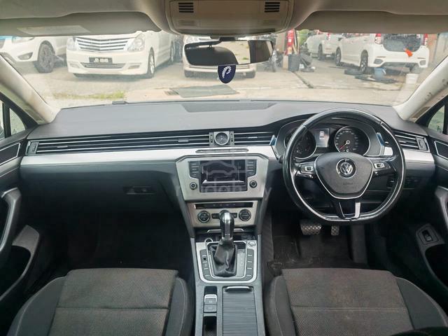 2018 Volkswagen PASSAT 1.8A TSI - 5