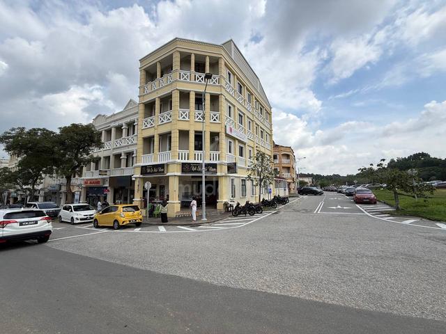 Corner Facing Open 4 Storey Shoplot Diplomatik Presint 15 Putrajaya 1