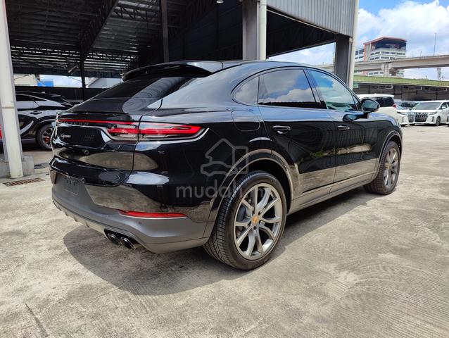 12K MILEAGE 2023 Porsche CAYENNE 3.0 COUPE OFFER - 2