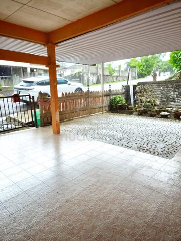 Rumah Berkembar Setingkat untuk Dijual di Kulim 1