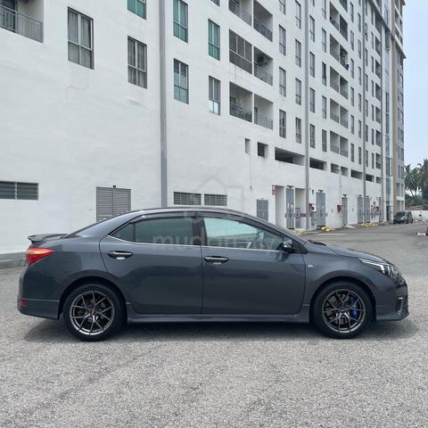(DIRECT OWNER) 2016 Toyota COROLLA ALTIS 1.8G - 5