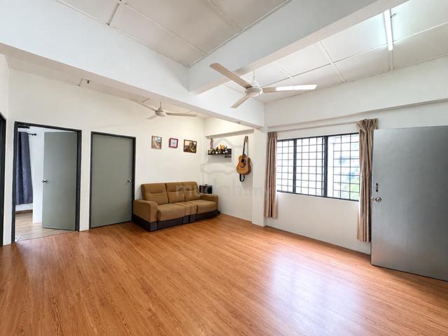 Teratai Square Shop Apartment 1