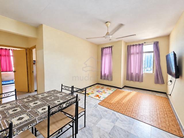 Ilham Apartment 1