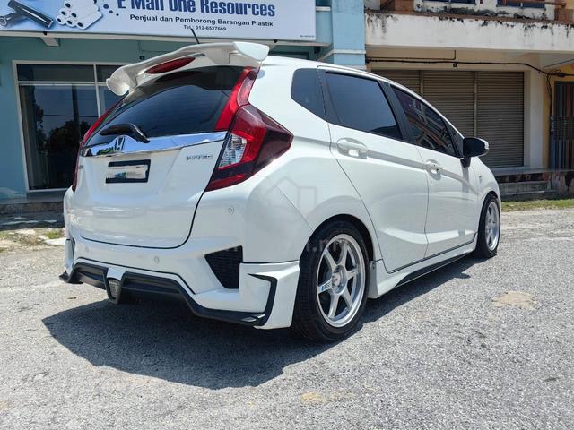 JUALAN MURAH - Honda Jazz 1.5E I- VTEC - TIP TOP - 3