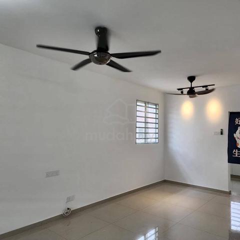 Bercham / ulu Kinta Tambun double storey house for rent 5