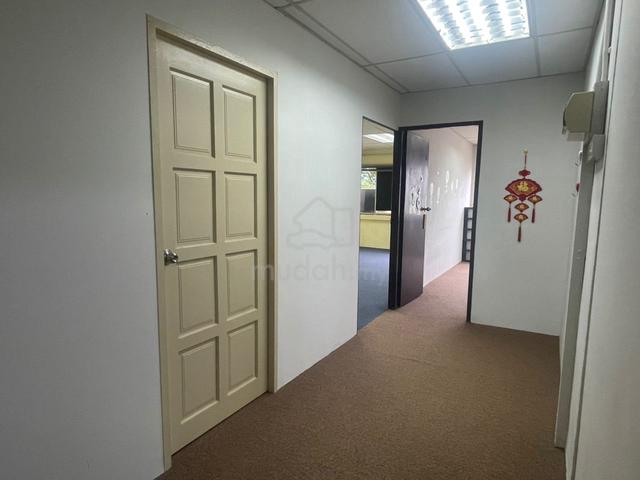 3rd floor ShopHouse For Rent Located at Jalan Ban Hock 1