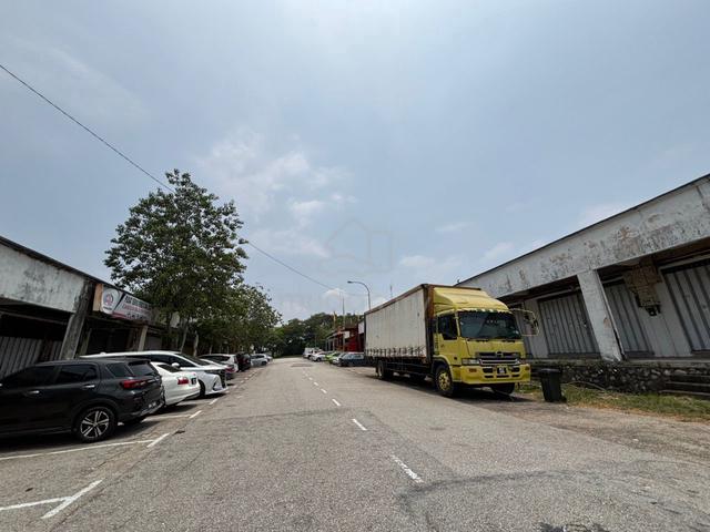 Melati Bukit Beruntung Setingkat Shoplot Untuk Dijual. Sentosa Rawang 1