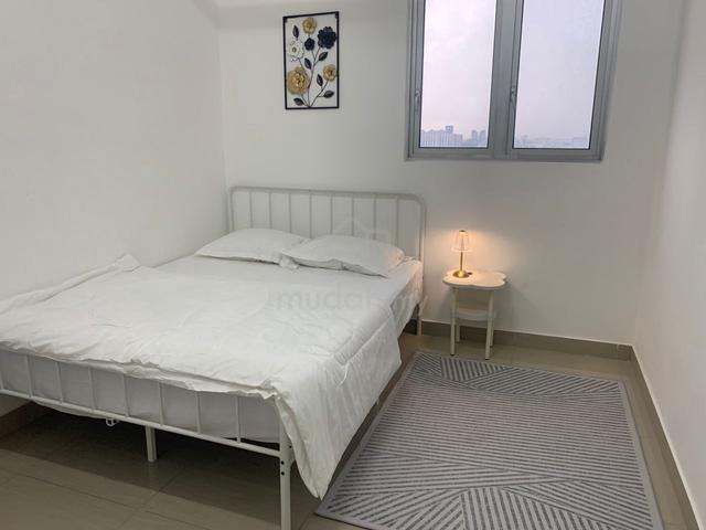 Bilik Sewa Perempuan Fully Furnished Putra Perdana 1