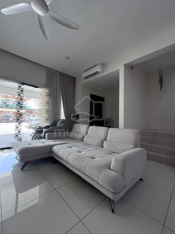 Rymba Gardens, Jade Hills 2 Storey Superlink House For Rent 1