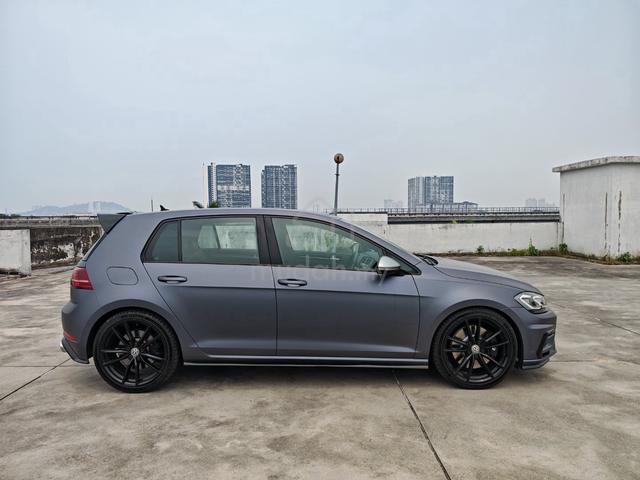 2019 Volkswagen GOLF 2.0 TSI R MK7.5 R (A) - 4