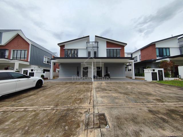 [ TERMURAH / CANTIK ] 2 Storey Semi D Jovita Gamuda Garden Rawang 1
