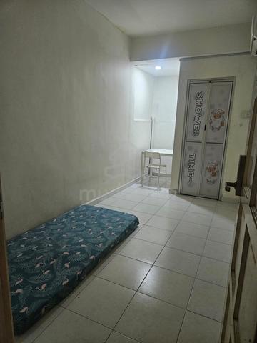 bilik sewa perempuan saja 1