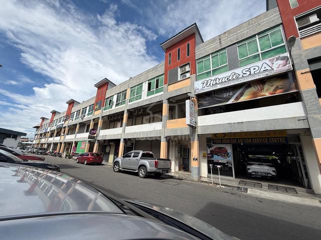 Towering Koidupan Perdana Shop For Sale. 1