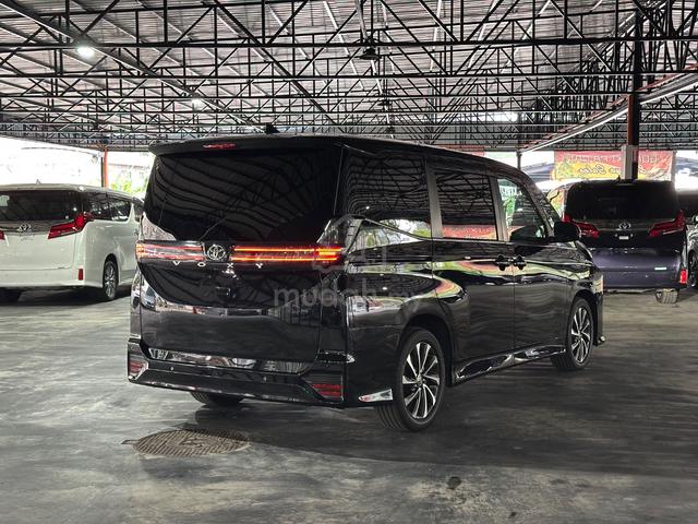 Power Boot 2022 Toyota VOXY 2.0 S-Z - 3