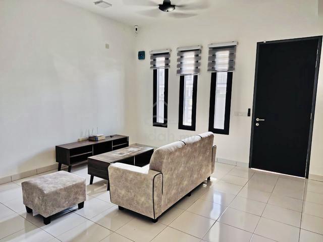 Alura Bandar Bukit Raja Terrace House AEON Mall Fully Furnished Rent 1