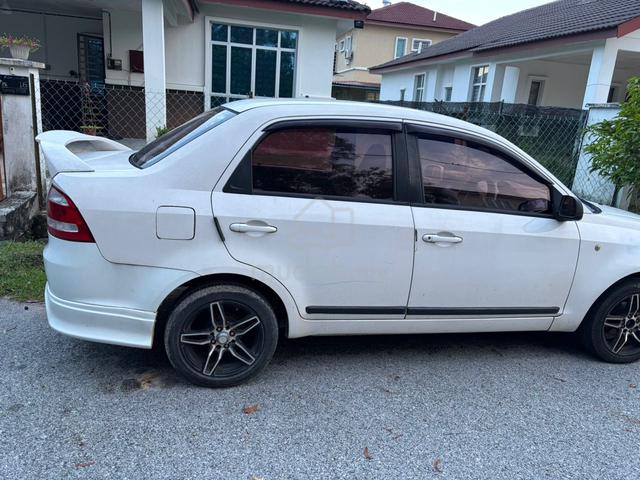 2010 Proton SAGA 1.3 M-LINE (A) - 2