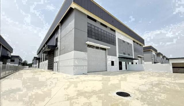 ETP KIIP Jenjarom Semi-D Factory rent jenjarom 1