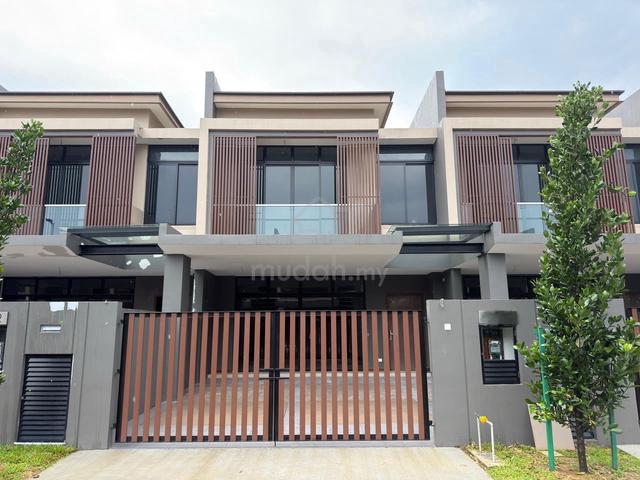 24x75 Aurora Resort Villa Double Storey Aurora Sentral 1
