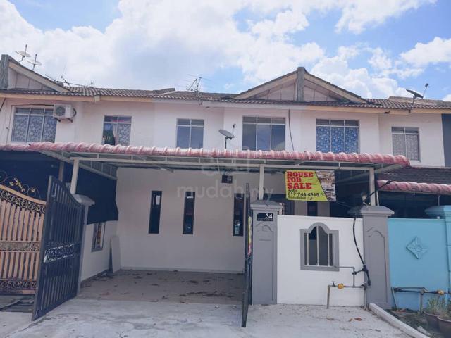 Taman Mawar Pasir Gudang/ 2 Tingkat/ RENOVATED/ Lulus 3 Hari 1