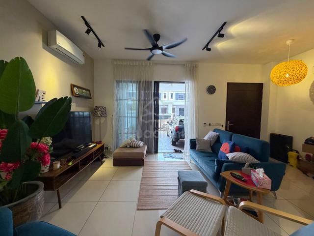 Eco Meadows Residence G/Guarded Super Cheaper Full Reno 2-Storey House 1