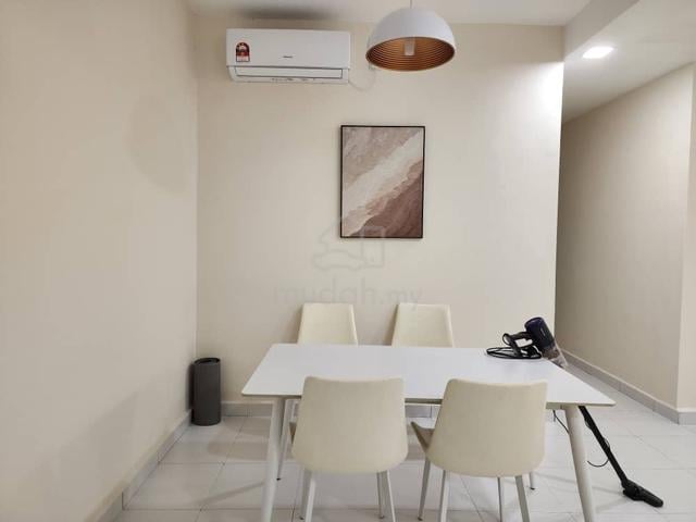 Larkin Idaman Apartment 1