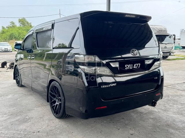 Toyota Vellfire 3.5 (A) 2009 SYU 477 - 4