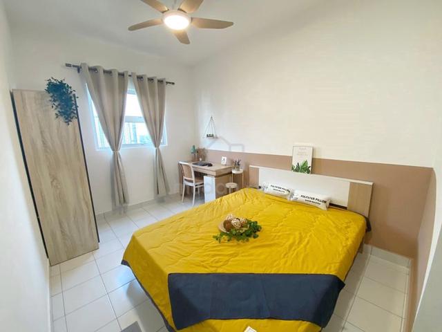 Affordable Master Bedroom @ Mont Kiara Kasih Condo Publika Solaris 1