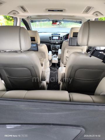 2013 Mazda 8 2.3 (A) - 4