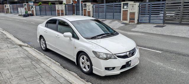 2011 Honda CIVIC 1.8 I-VTEC (A) - 1