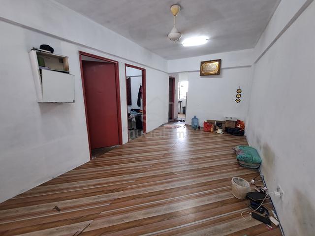 Mahkota Cheras Flat 1