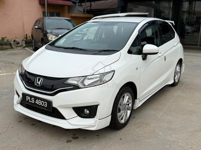 ORI 2014 Honda JAZZ 1.5 E (A) Full Bodykits - 3