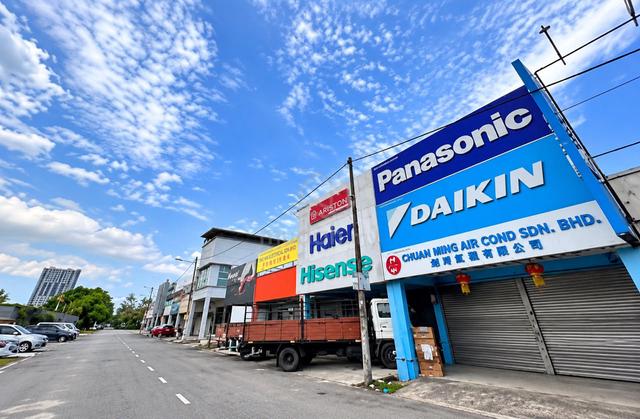 Single Story Shop, Facing Main Road,Seri Kembagan, Mahkota, Seri Indah 1
