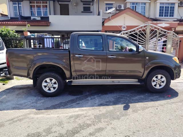 2010 Toyota HILUX 2.5 G MY05 KUN25R FACELIFT (A) - 5