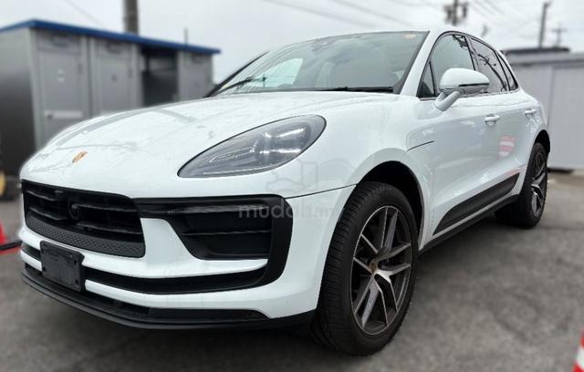 2022 Porsche MACAN 2.0 (A) - 1