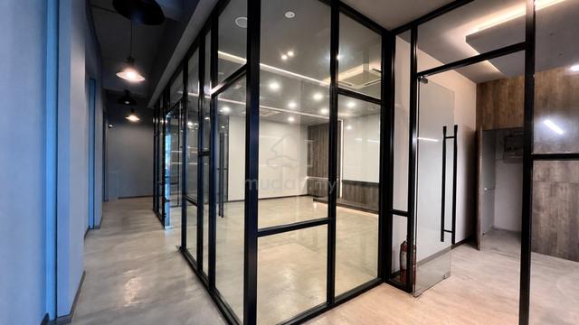 Facing Main Road ONG YI HOW GROUND FLOOR FOR RENT 1