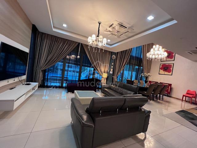 3 Storey Corner Semi-D With Swimming Pool 4