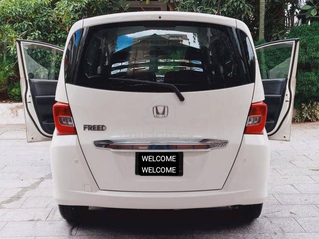 2013 Honda FREED 1.5 (A) Untung sikit jual - 3